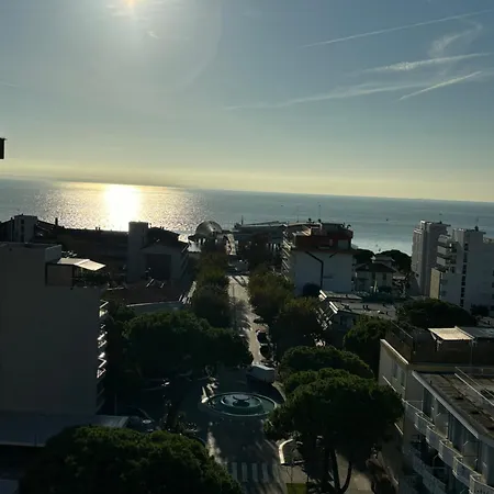 Fabfour - Piazza Fontana