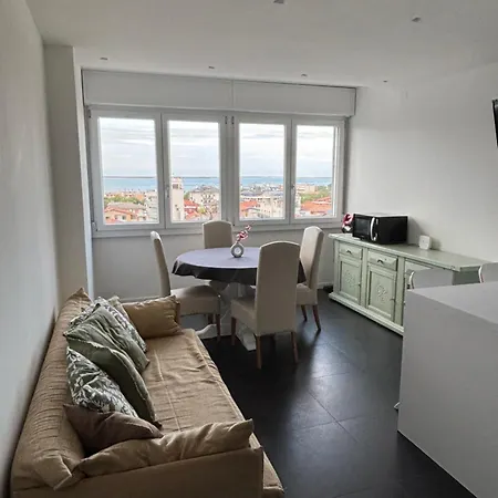 Fabfour - Piazza Fontana Apartment *